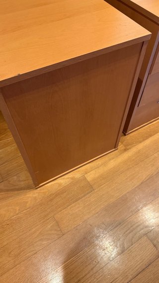 Cajoneras de madera y plástico
