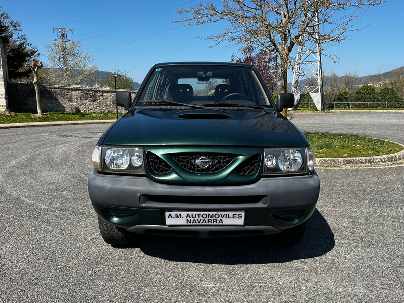 Nissan Terrano 2000 - foto 1