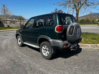 Nissan Terrano 2000