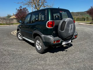 Nissan Terrano 2000
