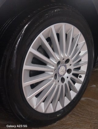 Llantas Mercedes 17 con Gomas Originales