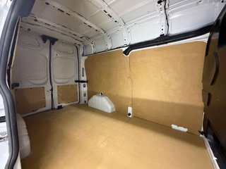 Ford Transit Custom 2.0 TDCI 96 KW 340 AMBIENCE VAN LWB 130cv) L2H2