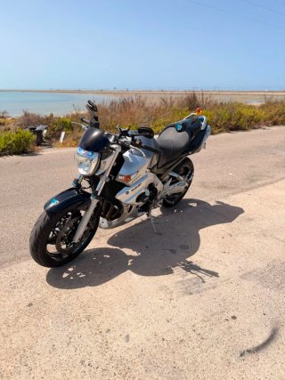 Suzuki GSR 600 Naked