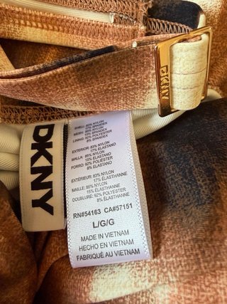 Bañador DKNY Estampado. Talla L