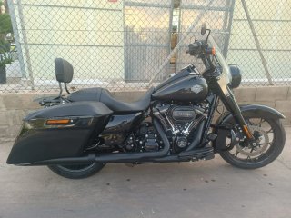 Harley Davidson Road King Special Negra