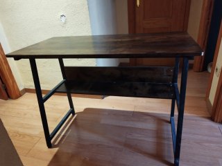 Mesa escritorio elegante madera y metal