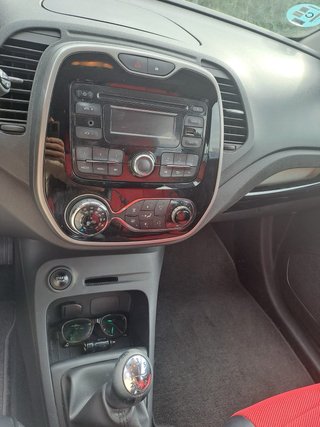 Renault Captur 2016 con 60,000 km y etiqueta C
