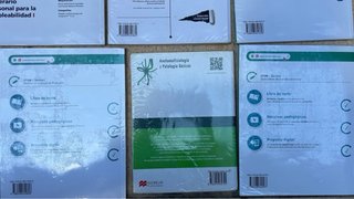 Lote de libros del 1º año de Grado Medio, Farmacia