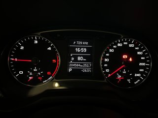 Audi A1 Sportback 1.6 TDI 116CV Active Kit