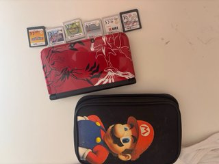 Nintendo 3DS XL Edición Limitada Roja pokemon y