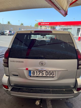Toyota Land Cruiser 2005