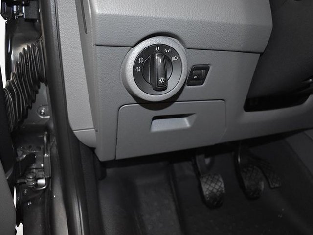 Volkswagen Caravelle 2.0 TDI 110CV Origin 9 Plazas