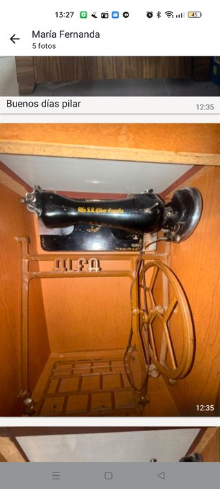 Máquina de coser Alfa antigua