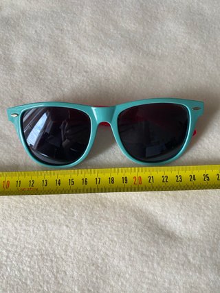 Gafas de sol estilo wayfarer
