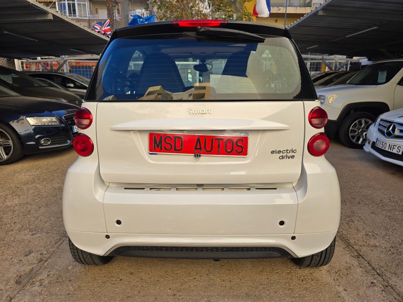 smart Fortwo Coupé electric drive III 2014, foto 3