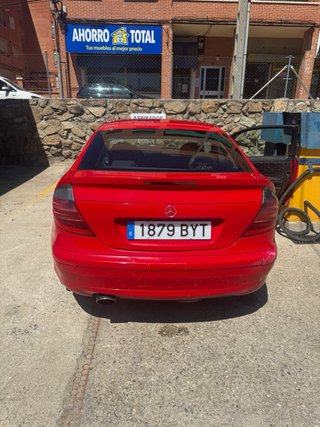 Mercedes C180 Kompressor Coupé de 143 CV, elegante