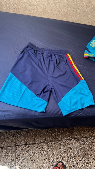 Pantalón Corto España Adidas ClimaCool Talla L