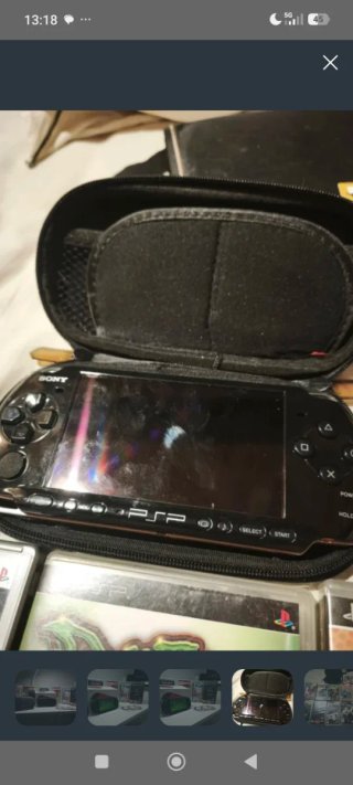 Sony PSP Nera + 4 Giochi