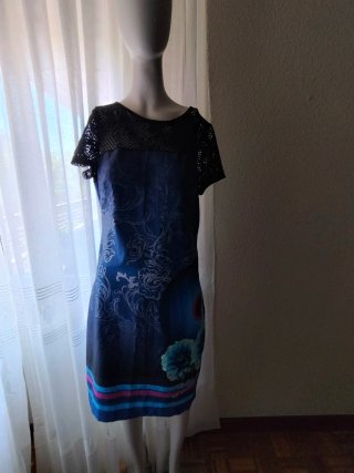Vestido Desigual Negro y Azul