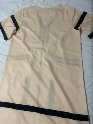 Vestido corto beige y negro talla única