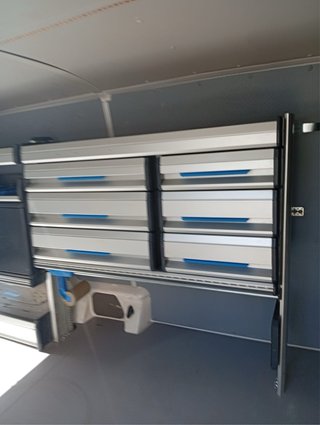 Equipamiento para furgonetas de trabajo