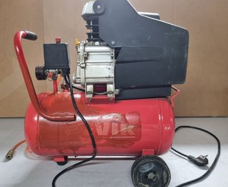 Compresor CEVIK Tornado 24L 2HP 8 Bar