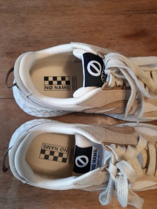 Zapatillas No Name Beige y Blancas Mujer