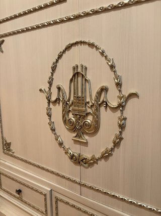 Mueble multiusos de estilo clásico