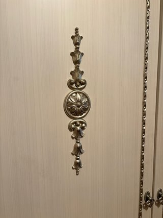 Mueble multiusos de estilo clásico