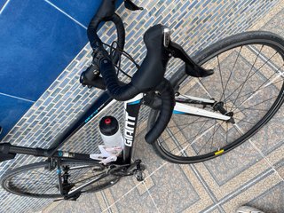Bicicleta de carretera Giant Defy
