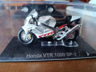 Modellini auto e moto: Honda, Yamaha