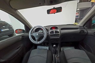 PEUGEOT 206 1.4I 75CV