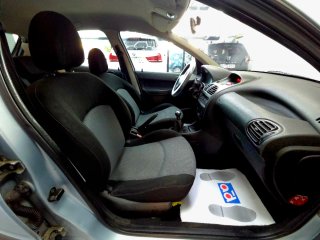 PEUGEOT 206 1.4I 75CV