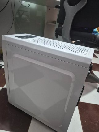 Torre PC Blanca PC Componentes RGB