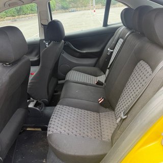 SEAT Leon 1.6i 105cv