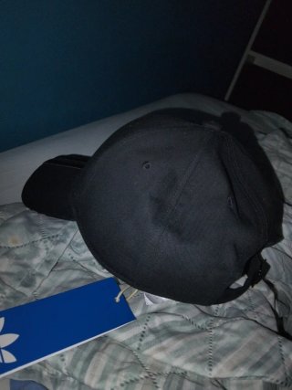 Gorra Adidas Negra sin estrenar