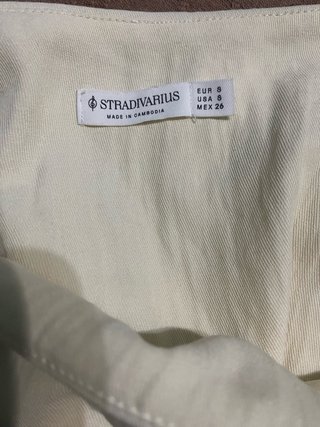 Falda midi Stradivarius amarillo mantequilla TS