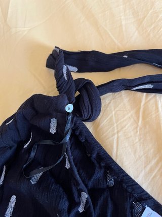 Blusa negra una manga