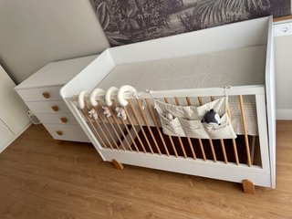 Cuna convertible a cama + cómoda bebé Ros