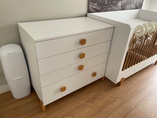 Cuna convertible a cama + cómoda bebé Ros