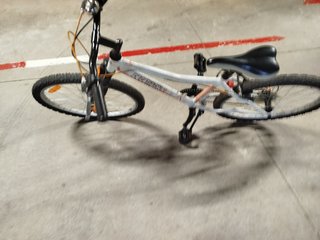 Bicicleta Decathlon Rockrider 5.0 Street