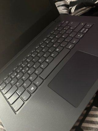 Ordenador Lenovo V130-14IKB Gris