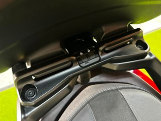Yamaha X-MAX 125 Tech MAX Negra/Gris
