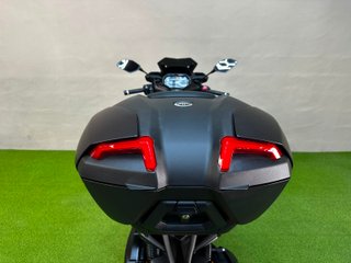 Yamaha X-MAX 125 Tech MAX Negra/Gris