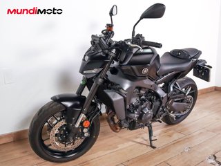 YAMAHA MT 09 A2