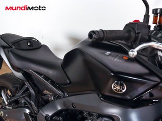 YAMAHA MT 09 A2