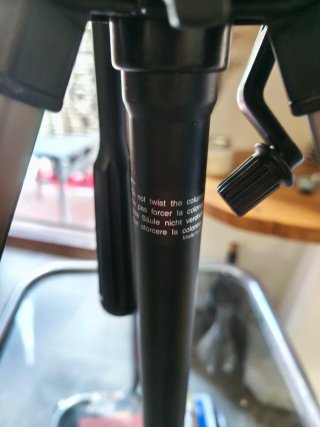 Trípode Velbon CX 440