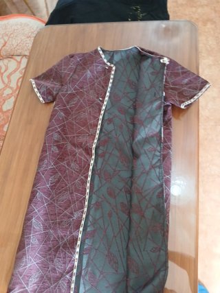 Tunica arabe abierta (Ayuba) estilo medieval.