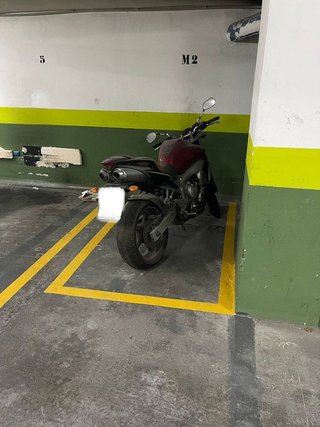 Garaje en venta en Centre en Badalona