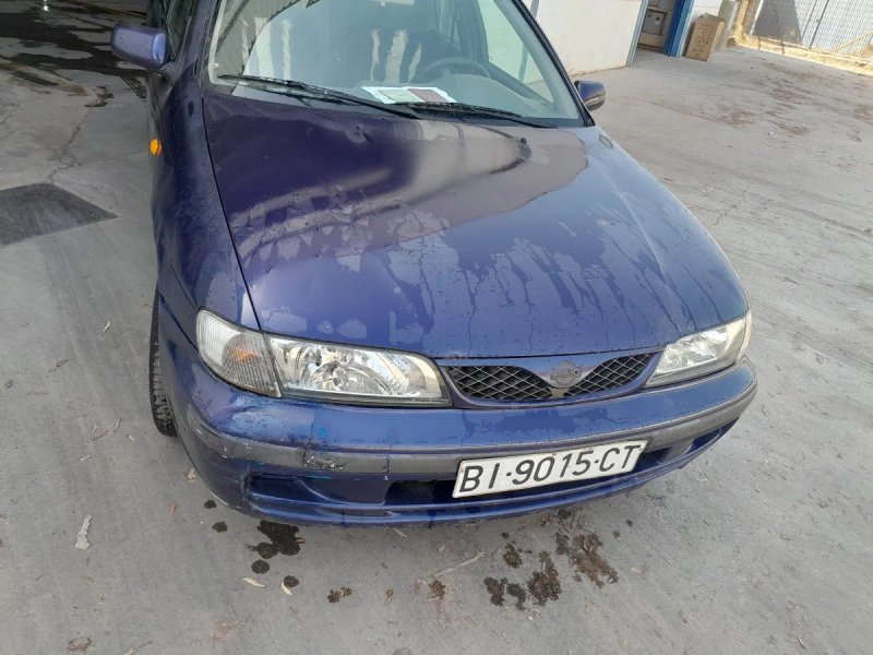 Nissan Almera 2002 - foto 1